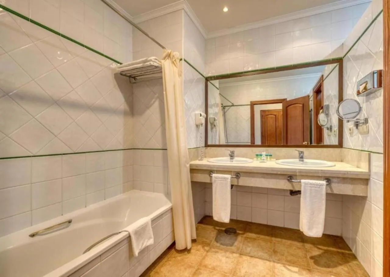 Golf Hotel Alhaurin مالقة